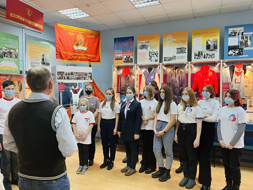 100 лет пионерии