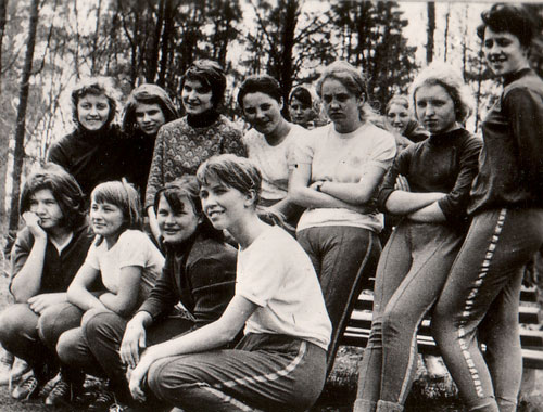     , 1975.